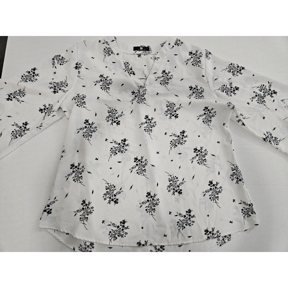Luyaa White And Black Tunic Top Floral Size XL Short Sleeves